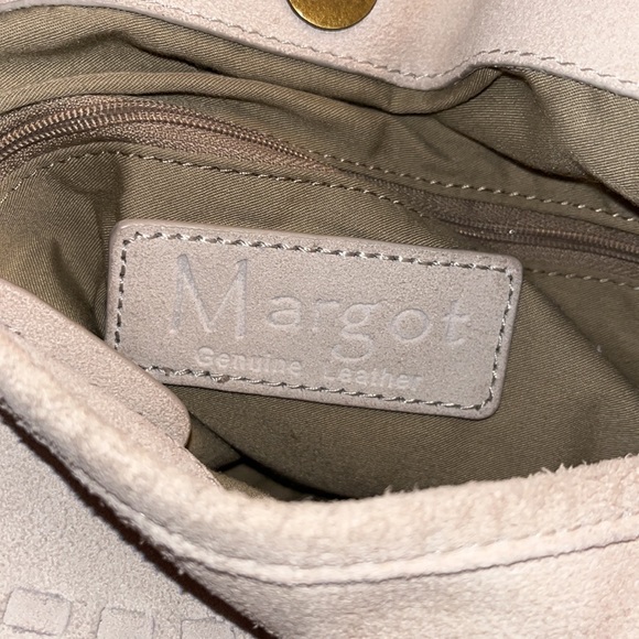 Genuine leather Margot Fringe hobo bag - Picture 5 of 9